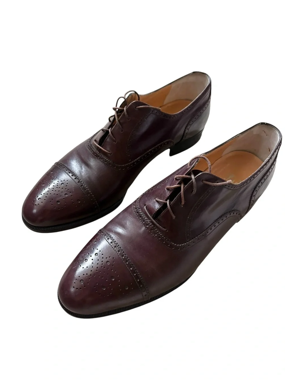 Salvatore Ferragamo Lavorazione Artigiana Burgundy Leather Cap Toe Oxfords